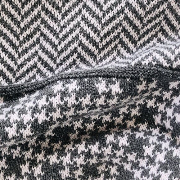 cc bates Knitted Girl's Dress, Grey and White Houndstooth 18M - Picture 5 of 6